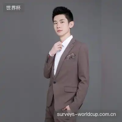 计椿晓